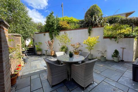 32 Pentreath Close, Fowey, PL23 1ER