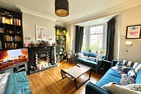 2 bedroom apartment for sale, Avenue Road, Gateshead, NE8