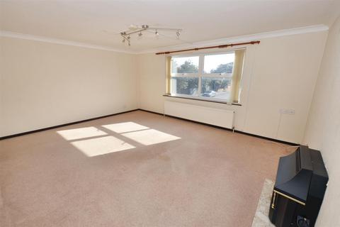 2 bedroom flat for sale, Montague Road, Sheringham