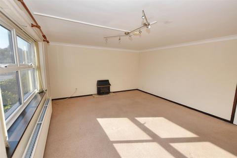 2 bedroom flat for sale, Montague Road, Sheringham