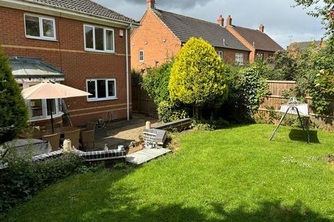 4 bedroom detached house to rent, Bates Close, Market Harborough, Leics