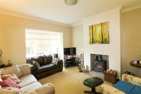 3 bedroom semi-detached house for sale, Williamson Gardens, Ripon