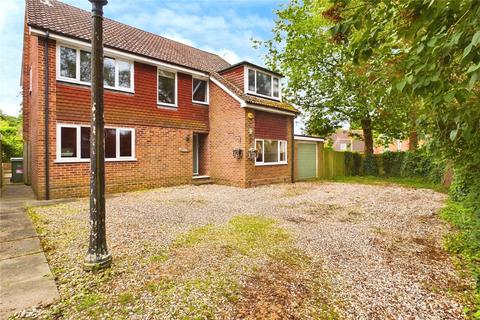 4 bedroom detached house for sale, New Road Hill, Midgham, Reading, Berkshire, RG7