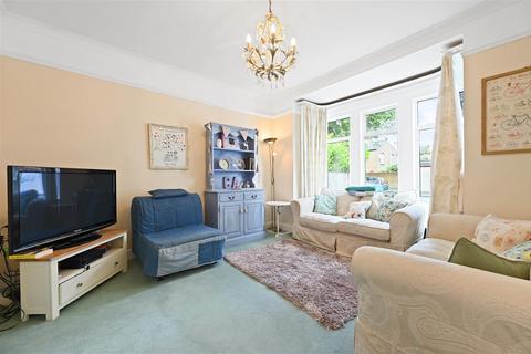 26 Manor Lane, Sutton, SM1 4AR