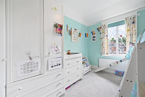 26 Manor Lane, Sutton, SM1 4AR