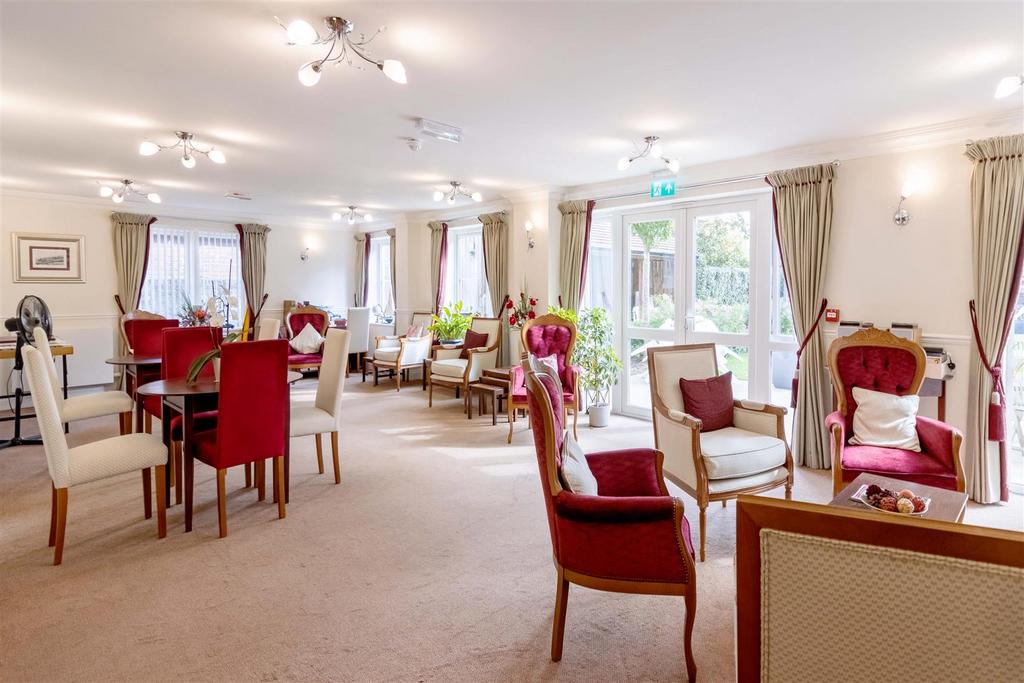For Sale by Aspire Residential - Cambridge Lodge