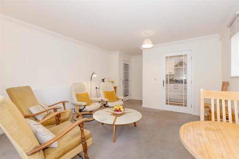 1 bedroom retirement property for sale, Southey Road, Worthing, BN11 3HT