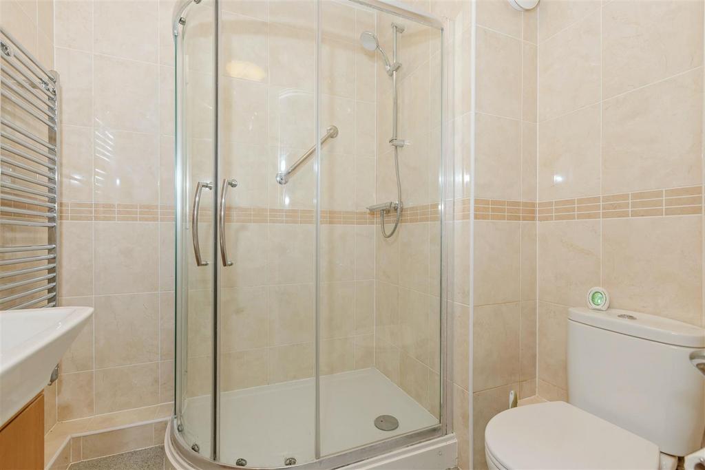 For Sale by Aspire Residential - Cambridge Lodge