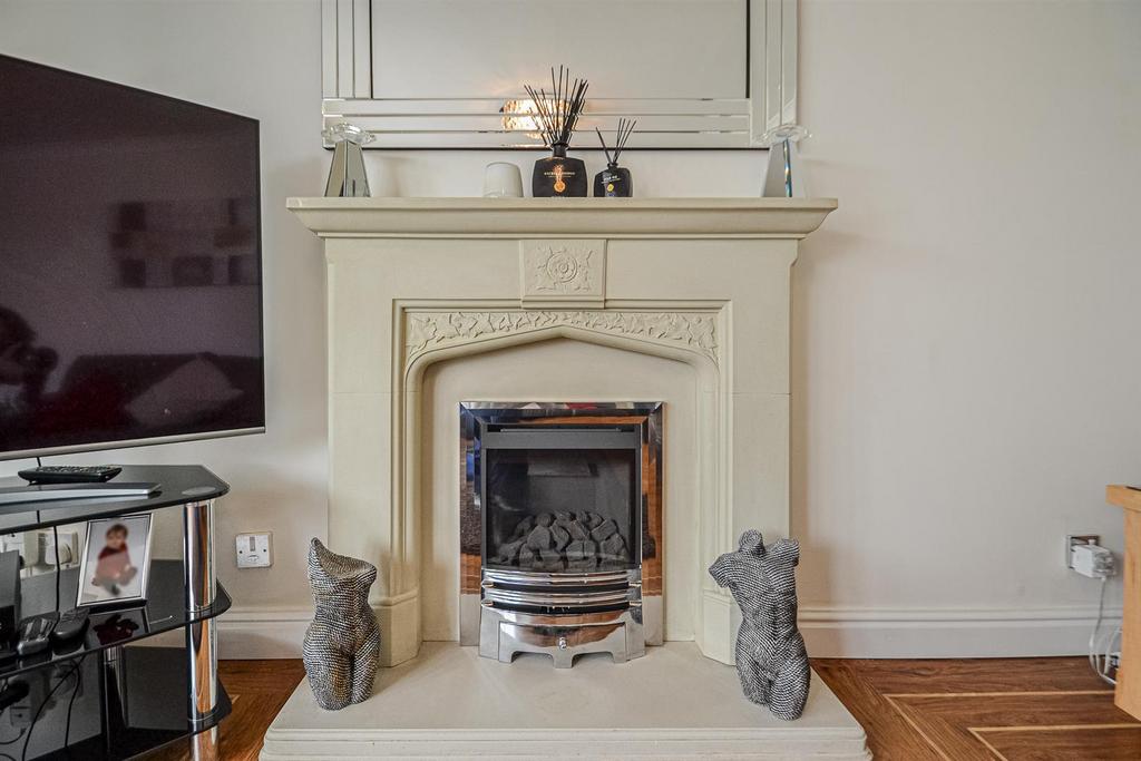 Feature Fireplace