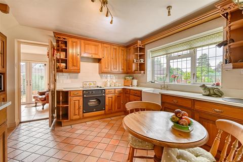 3 bedroom detached house for sale, Corner Cottage, Love Lane, Bridgnorth