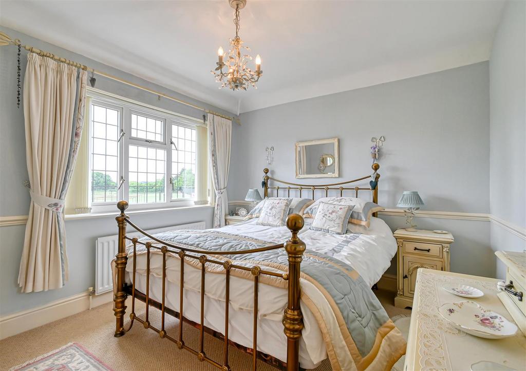 Corner Cottage-10.jpg