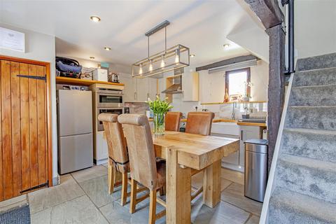 3 bedroom barn conversion for sale, Winnow Cottage, Wardlow, SK17 8RP