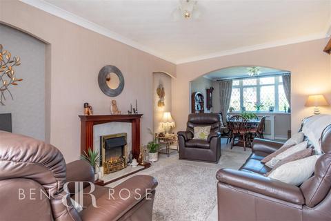 4 bedroom semi-detached bungalow for sale, Liverpool Old Road, Preston PR4