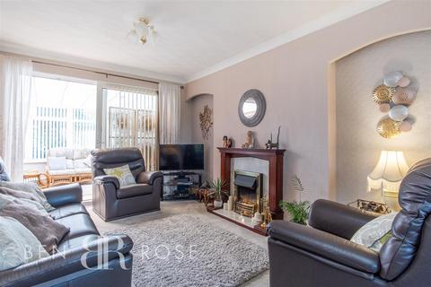 4 bedroom semi-detached bungalow for sale, Liverpool Old Road, Preston PR4