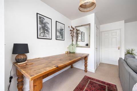 11 Cottles Barton, Staverton, Trowbridge, BA14 6FB