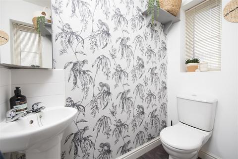 11 Cottles Barton, Staverton, Trowbridge, BA14 6FB