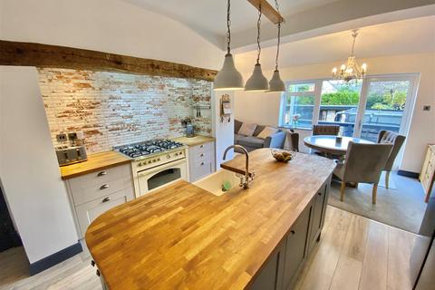 32 Barracks Lane, Macclesfield, SK10 1QJ