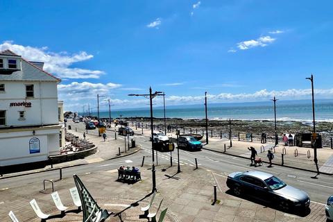 2 bedroom apartment for sale, Esplanade, Porthcawl, Bridgend County Borough, CF36 3YE