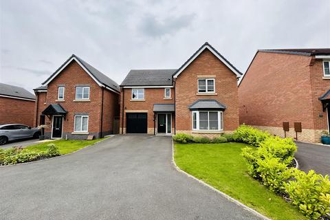 4 bedroom detached house to rent, 18 Shelly Drive, Shifnal