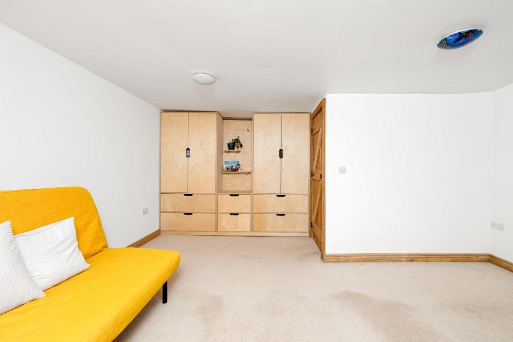 CD7 A3885 HDR.jpg