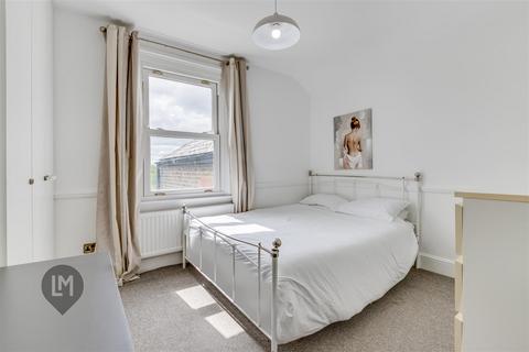 2 bedroom flat for sale, Ridgway, Wimbledon