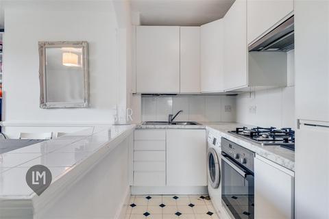 Flat 3, 101 Ridgway, London, SW19 4SX