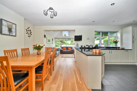 41 Carr Lane, Rawdon, Leeds, LS19 6PD