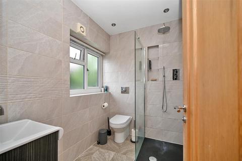 41 Carr Lane, Rawdon, Leeds, LS19 6PD
