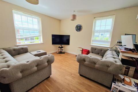 2 bedroom apartment for sale, Wilkinson Road, Kempston, Bedford