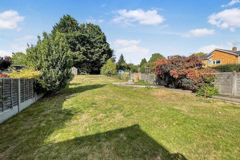 4 bedroom detached house for sale, Dolphin Way, Bishop's Stortford CM23