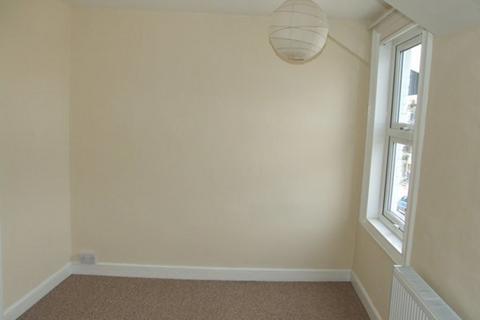 2 bedroom apartment to rent, Northgate Street, Great Yarmouth