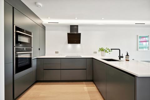 3 bedroom flat to rent, Albert Embankment, Lambeth, SE1