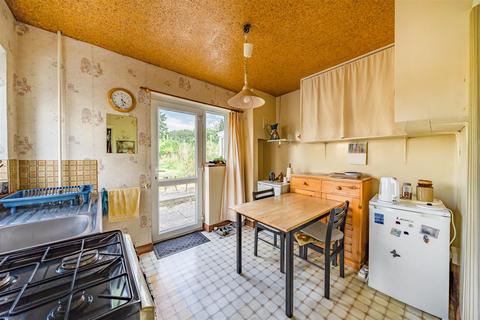 Woodhouse Eaves Forest Road, Effingham Junction, Leatherhead, KT24 5HE