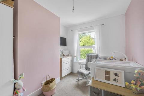 62 Elphick Road, Newhaven, BN9 9SY