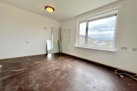 1 bedroom apartment for sale, Wykelea Close, Bradford BD12