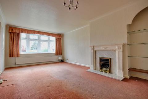 3 bedroom semi-detached house for sale, Carr Lane, Willerby, Hull