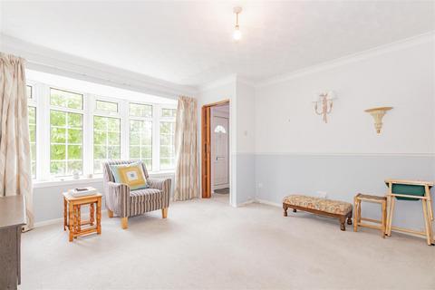 55 Old Road, Crayford, Dartford, DA1 4DN