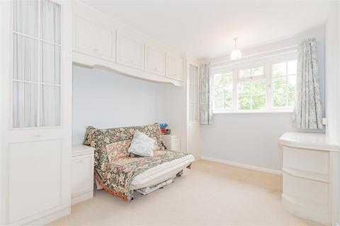 55 Old Road, Crayford, Dartford, DA1 4DN