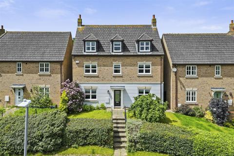 5 bedroom detached house for sale, Garwood Crescent, Milton Keynes MK8