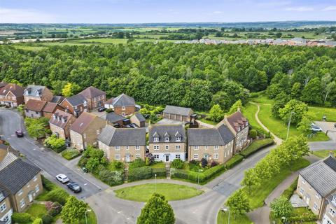 5 bedroom detached house for sale, Garwood Crescent, Milton Keynes MK8