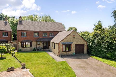 4 bedroom detached house for sale, Rochester Road, Aylesford