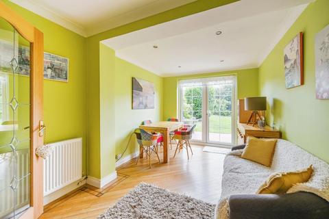 11 Rufford, Tamworth, B79 7UT