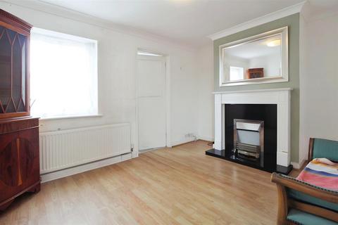 3 bedroom cottage for sale, Hogfair Lane, Burnham