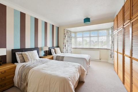 178 Stoneleigh Park Road, Epsom, KT19 0RG