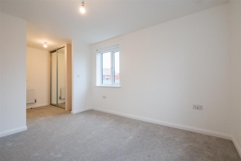 Master Bedroom 2.jpg