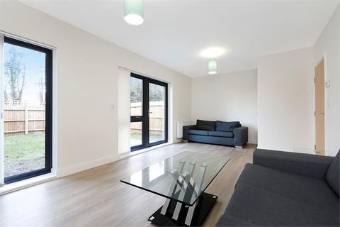 4 bedroom terraced house to rent, Fisher Close, Rotherhithe, London, SE16