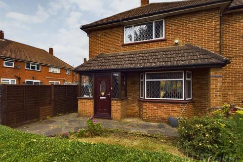 2 bedroom end of terrace house for sale, Warbank Close, New Addington, Croydon