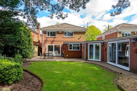 4 bedroom detached house for sale, 3 Greenhill Court, Wombourne, Wolverhampton