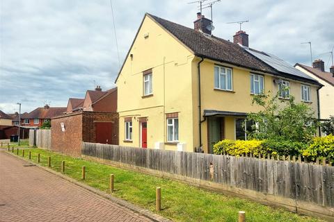 1 bedroom flat for sale, Eastleigh Road, Devizes