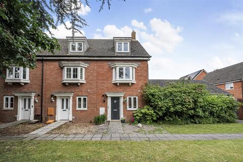 4 bedroom end of terrace house for sale, White Horse Way, Devizes
